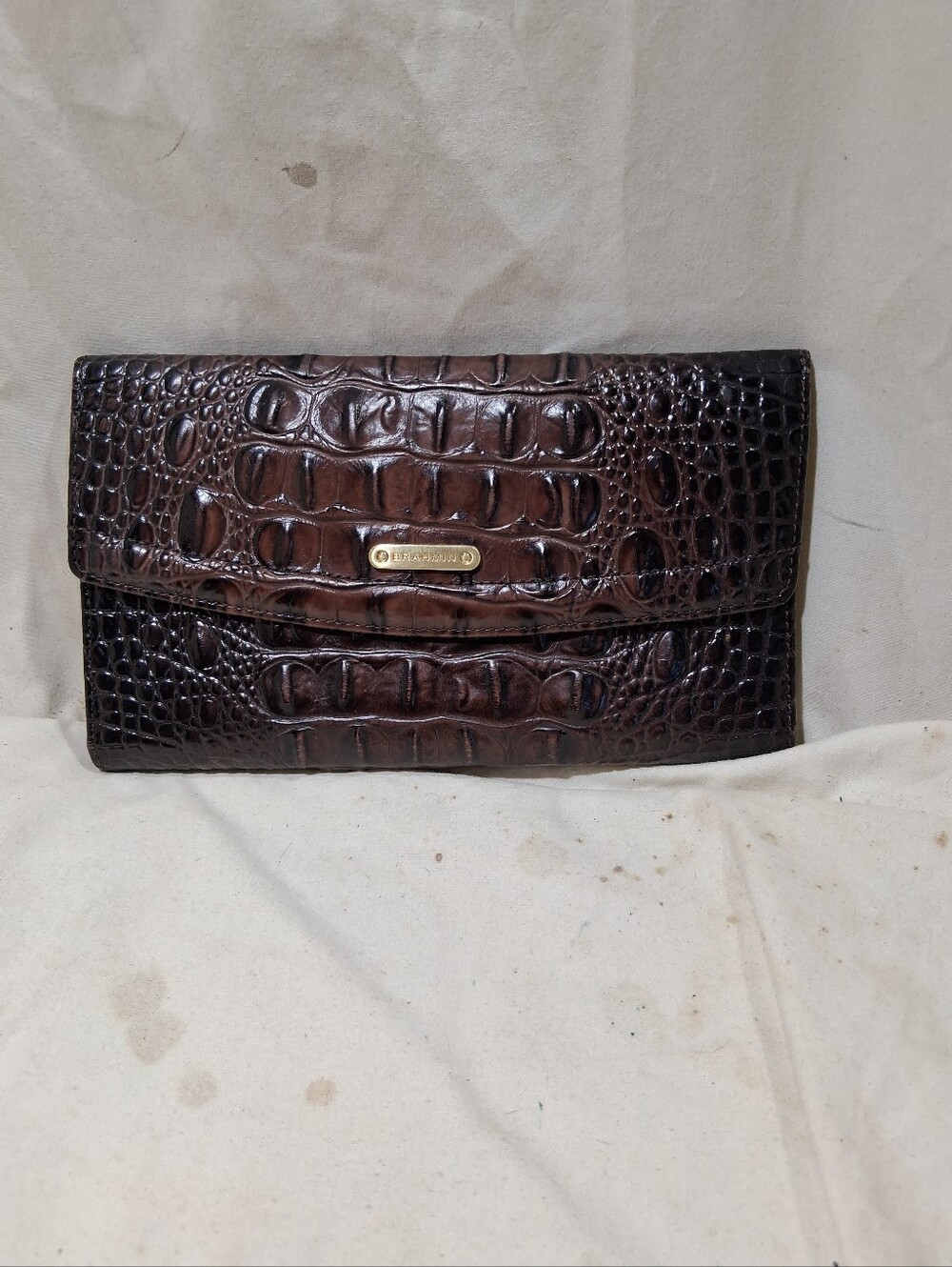 Brahmin wallet